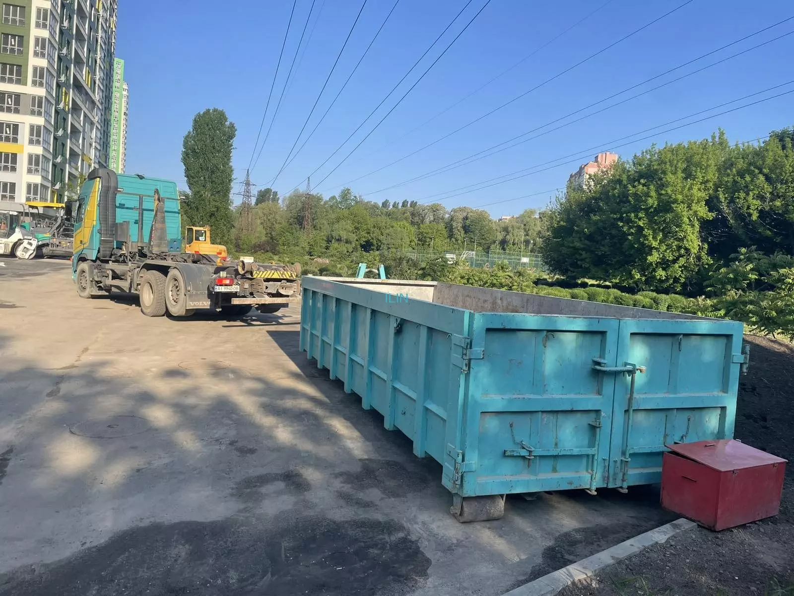 Вивіз будівельного сміття з ЖК «Паркове Місто» у Києві