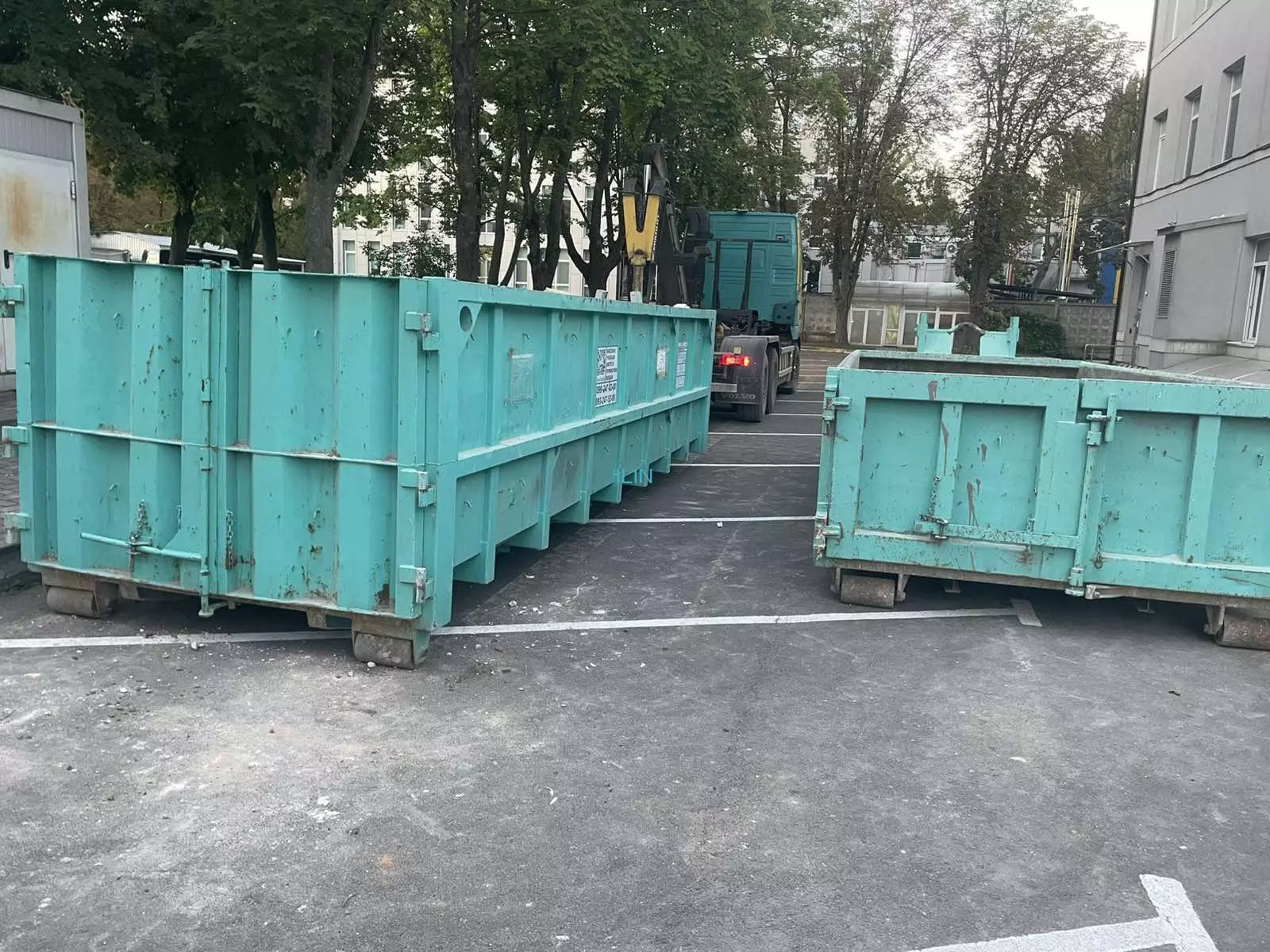 Вивіз будівельного сміття після ремонту у лабораторії Сінево, Київ